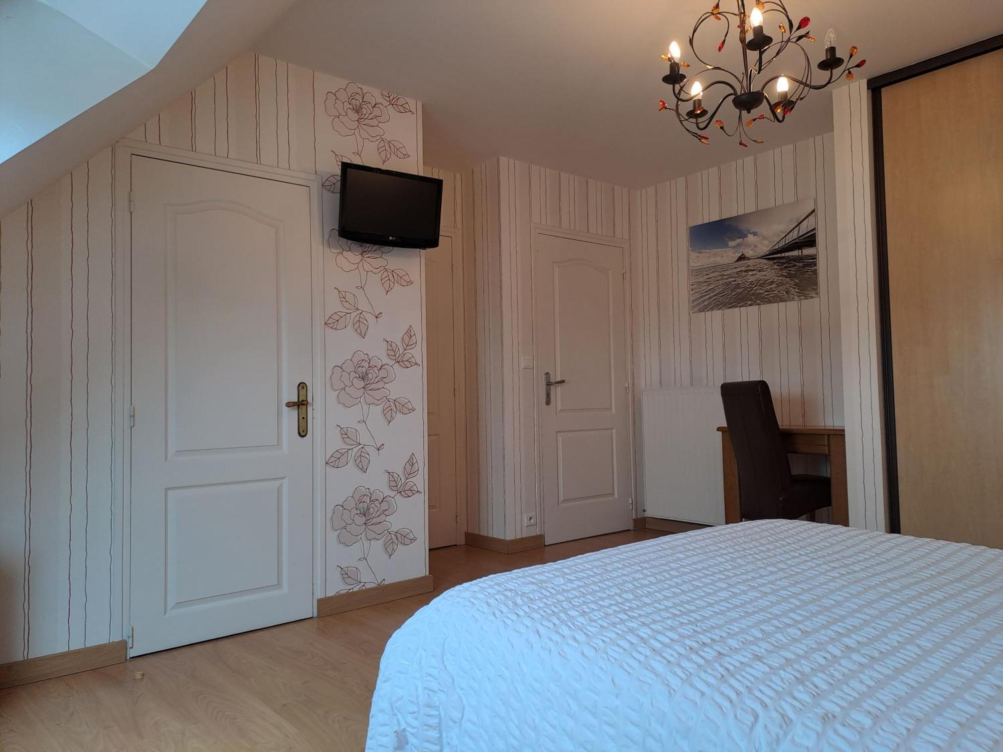 B&B La Rive - Le Mont Saint Michel Ardevon Экстерьер фото